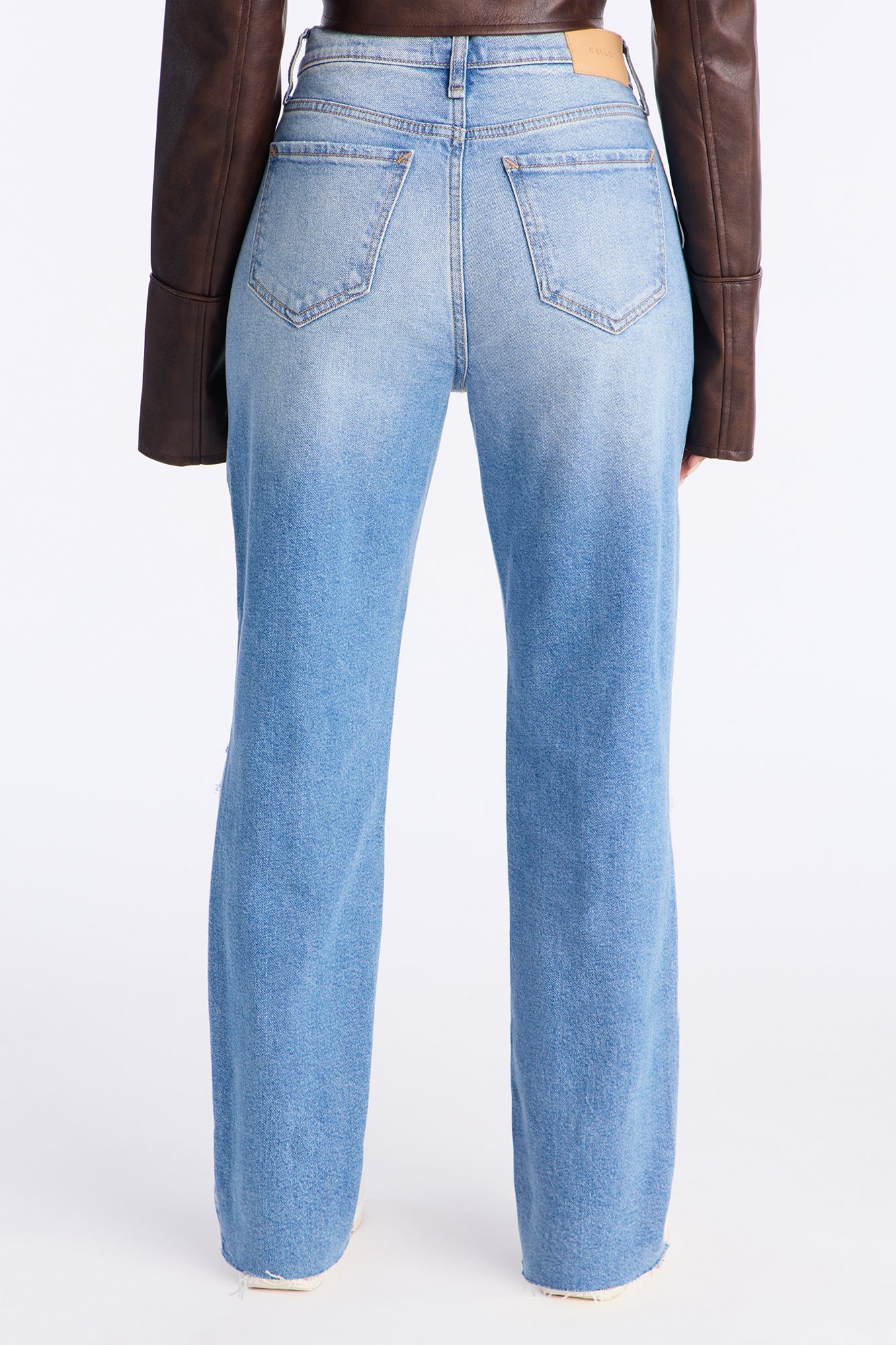 Redondo Stretch Ripped Straight Leg Jeans - Medium Wash