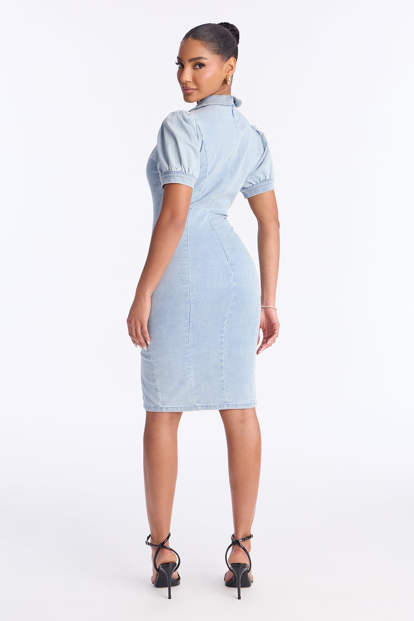 Mackenzie Collar Denim Midi Dress - Light Wash