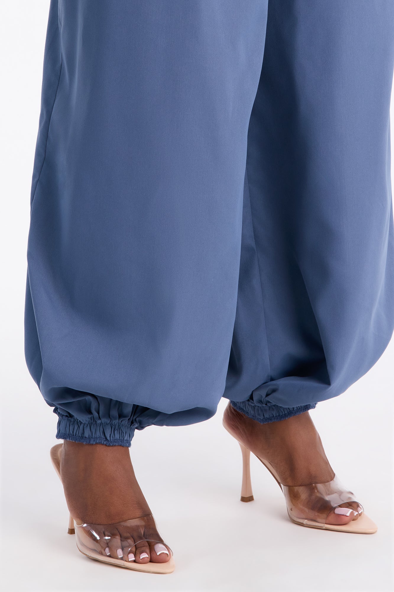 Ember Poplin Balloon Jogger Pant 31″ - Blue