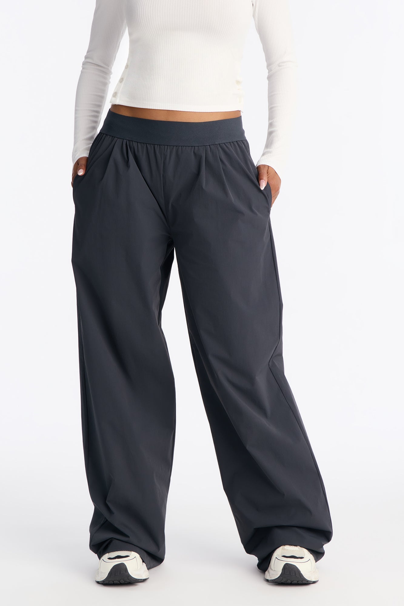 Crush On You Elastic Waist Windbreaker Pants - Charcoal