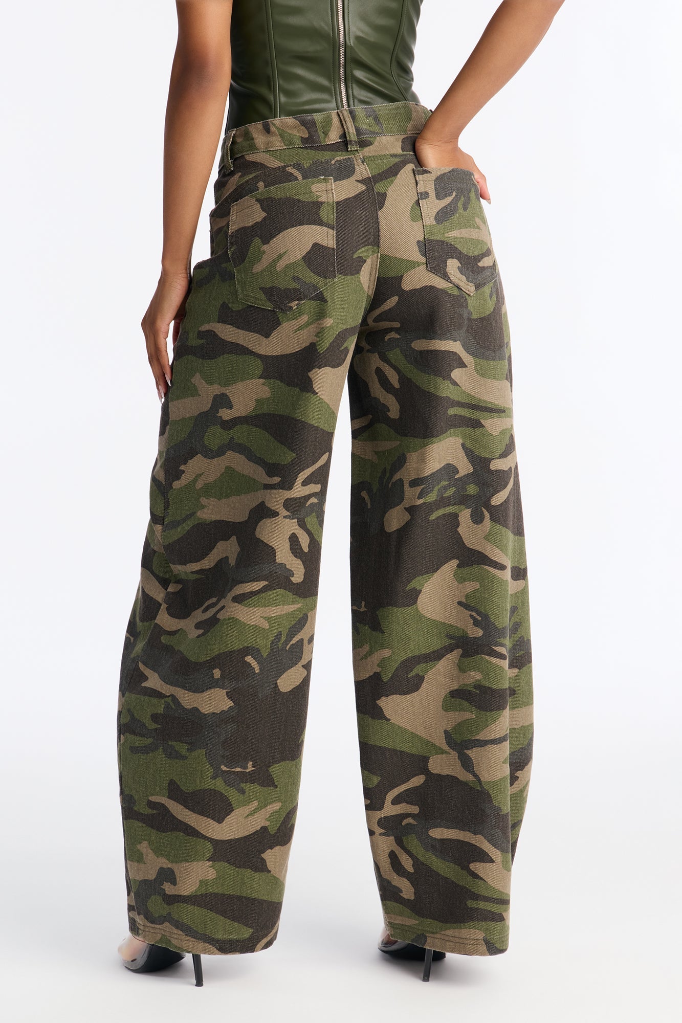 Brat Mode Camouflage Barrel Leg Pant 30″ - Camouflage