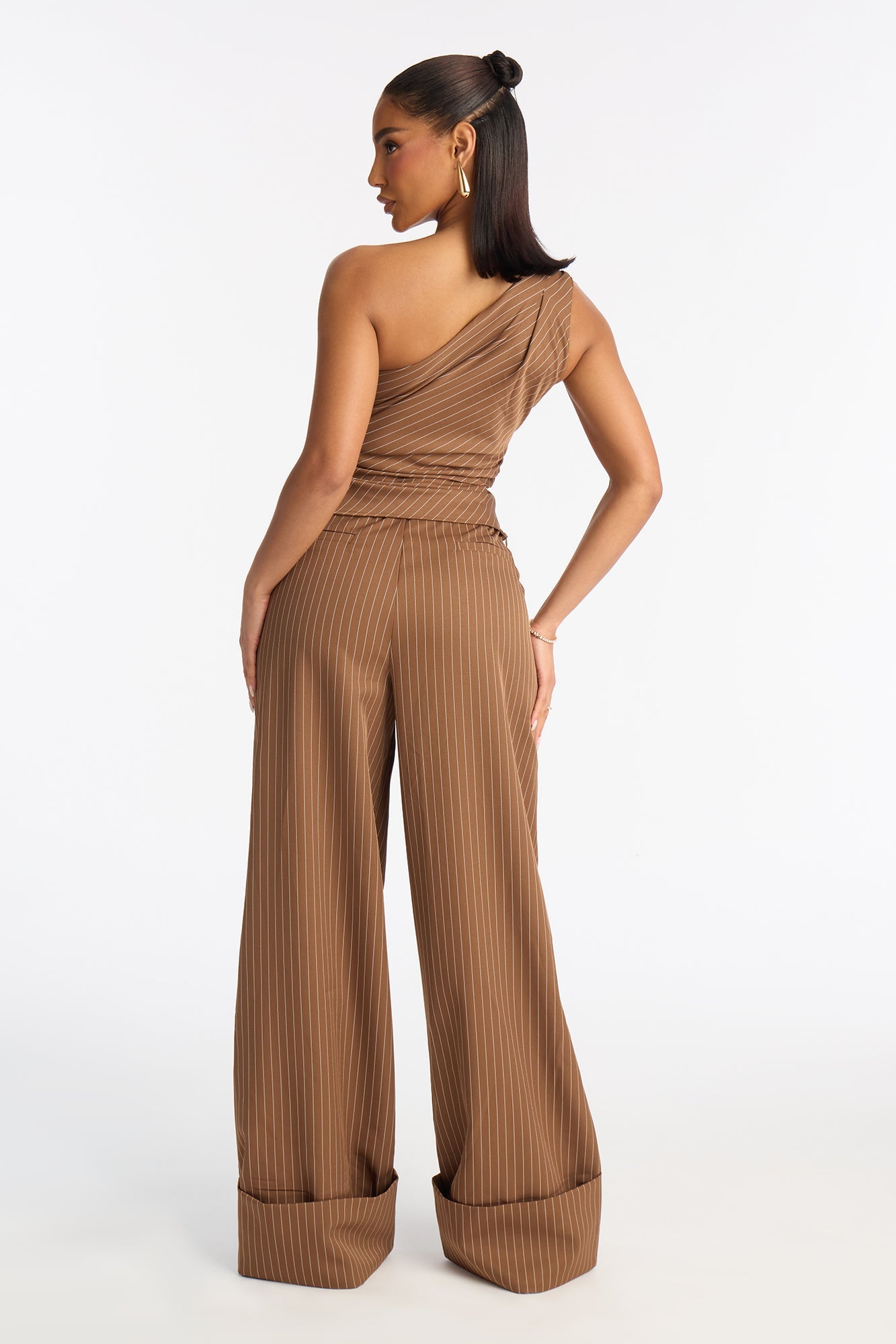 Timeless Straight Leg Pinstripe Trouser 34″ - Mocha