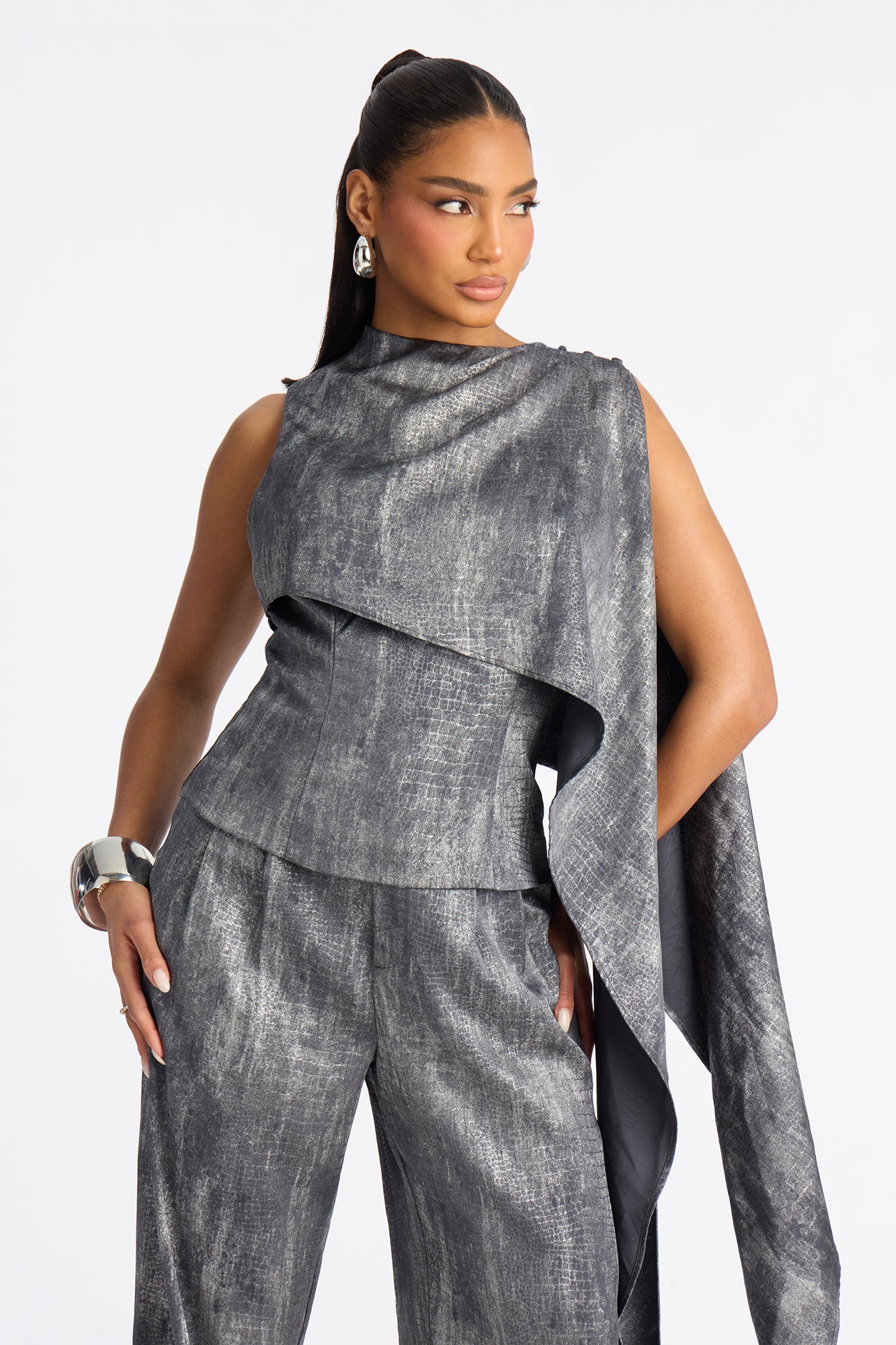 Amaya Shimmer Satin Draped Pant Set - Grey