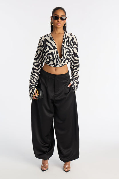 Walk That Talk Satin Balloon Pant 31″ - Black