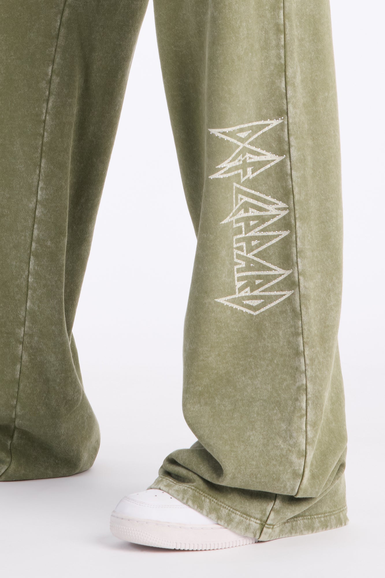 DEF Leppard Washed Pant - Olive
