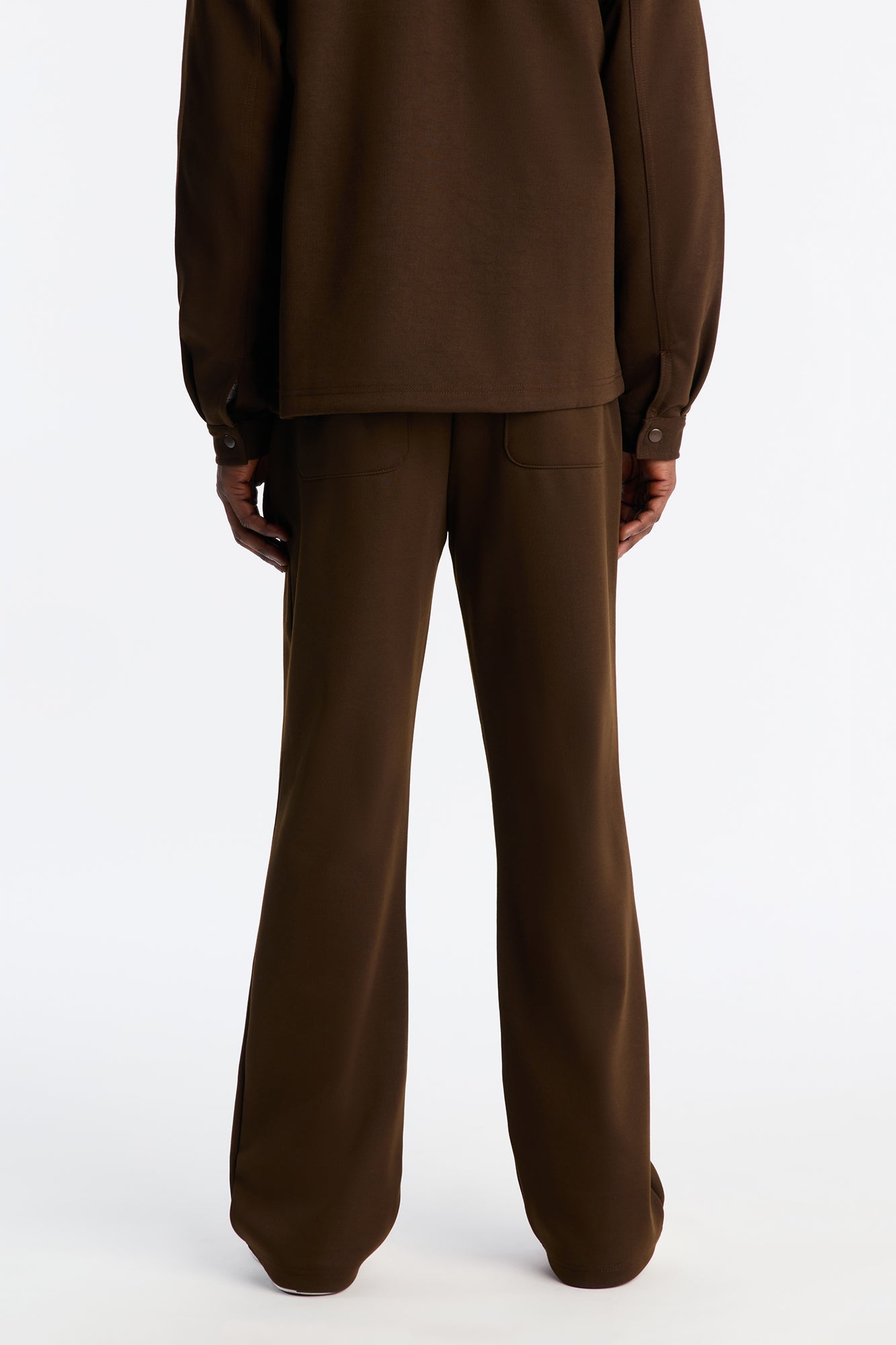 Structured Fleece Pintuck Slim Flare Sweatpants - Chocolate