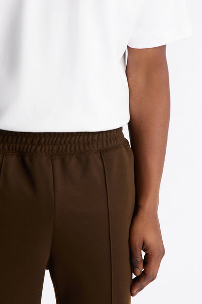 Structured Fleece Pintuck Slim Flare Sweatpants - Chocolate