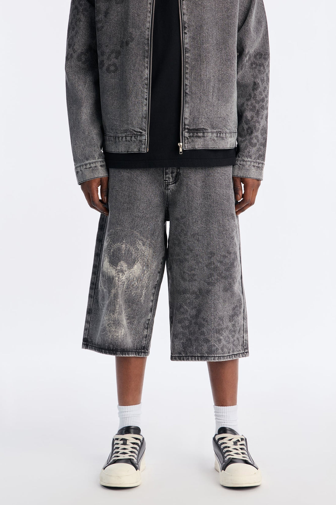 Baggy Night Fall Leopard Denim Shorts - Black Wash