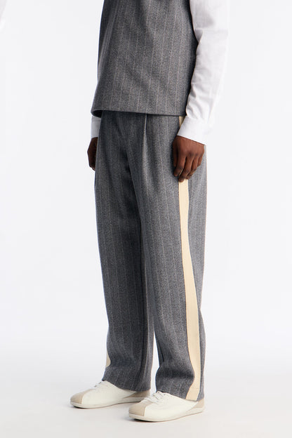 Straight Doheny Pleated Trouser - Grey
