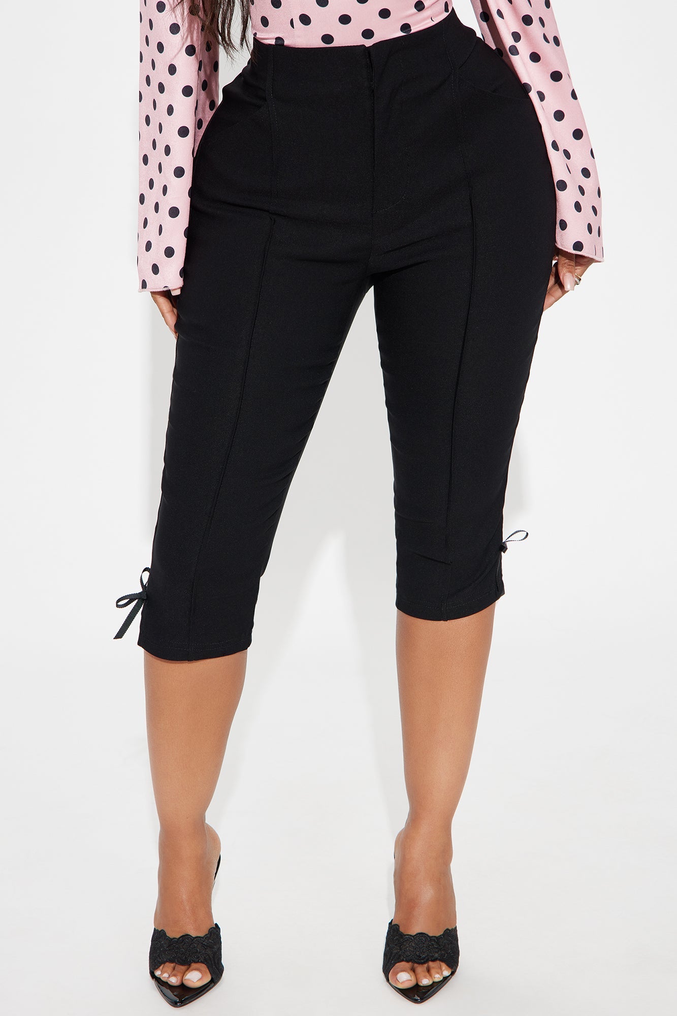 Call Me Maybe Capri Pant - Black