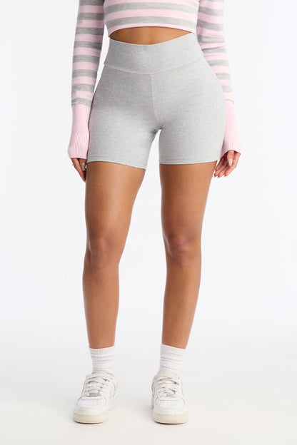 Quinn Mid Rise Everyday Cotton Biker Short 5″ - Heather Grey