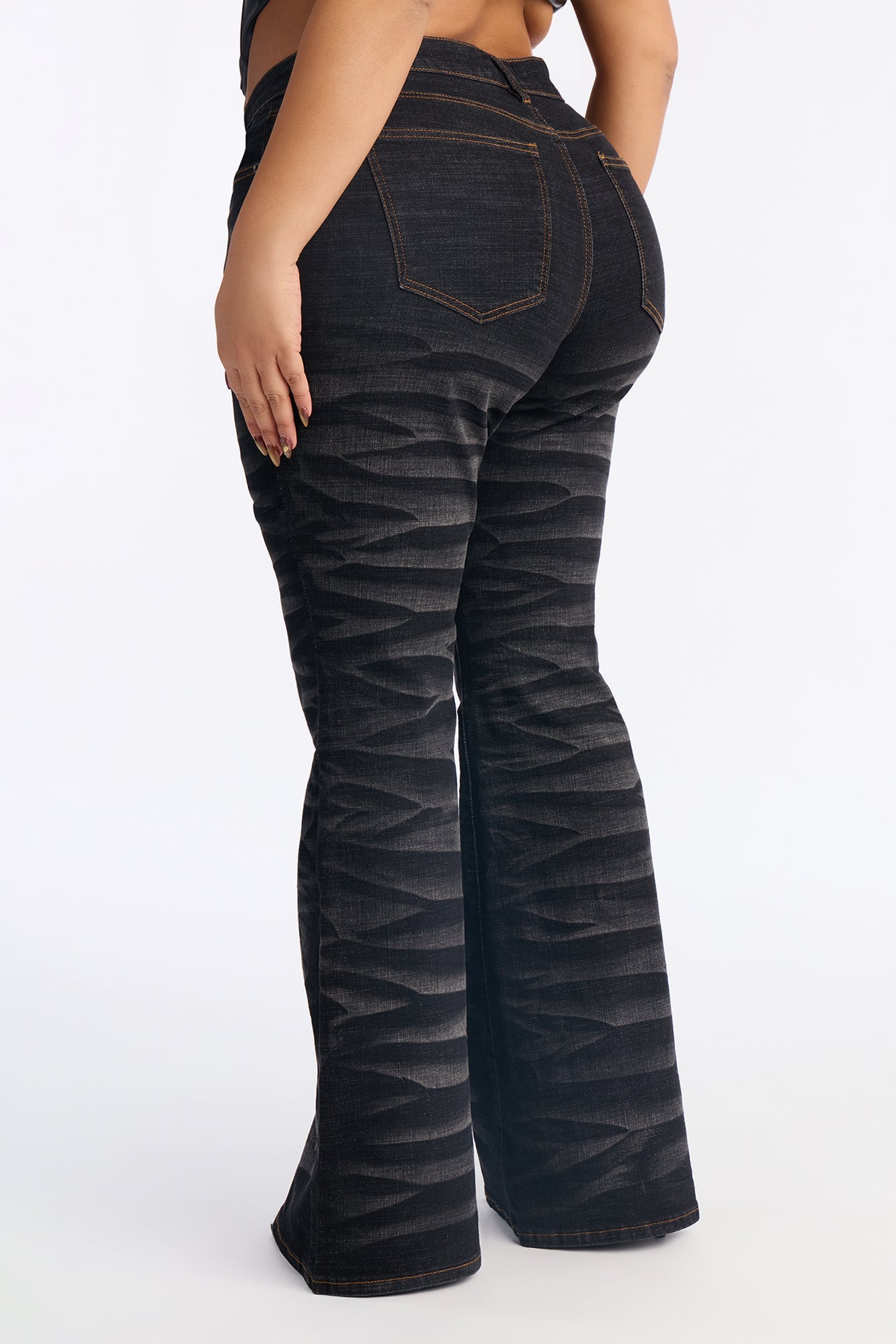 No Secrets Stretch Flare Jeans - Black