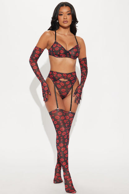 Emma Kiss Kiss Mesh Glove 5 Piece Set - Black/Red