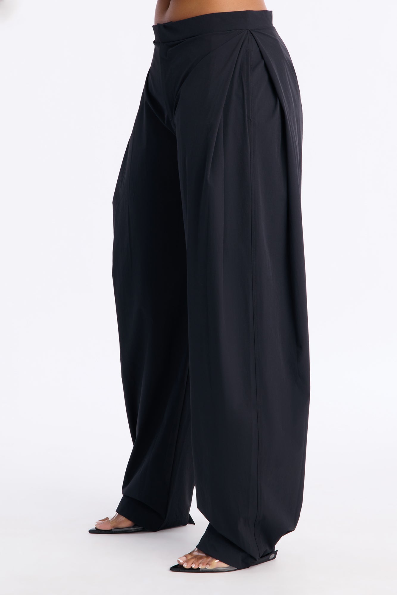 Easy Days Barell Windbreaker Pants - Black