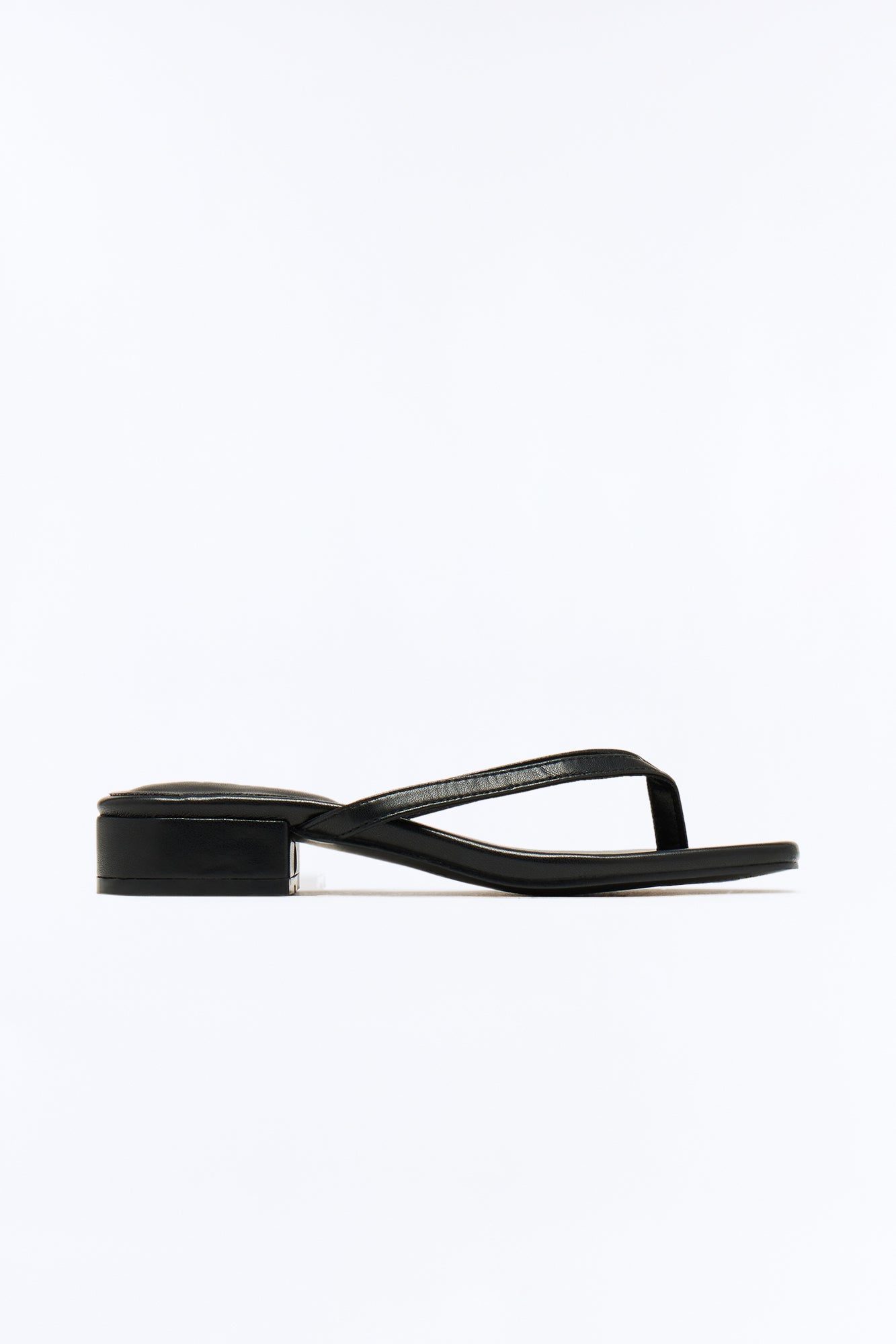 Alexie Faux Leather Flip Flops - Black