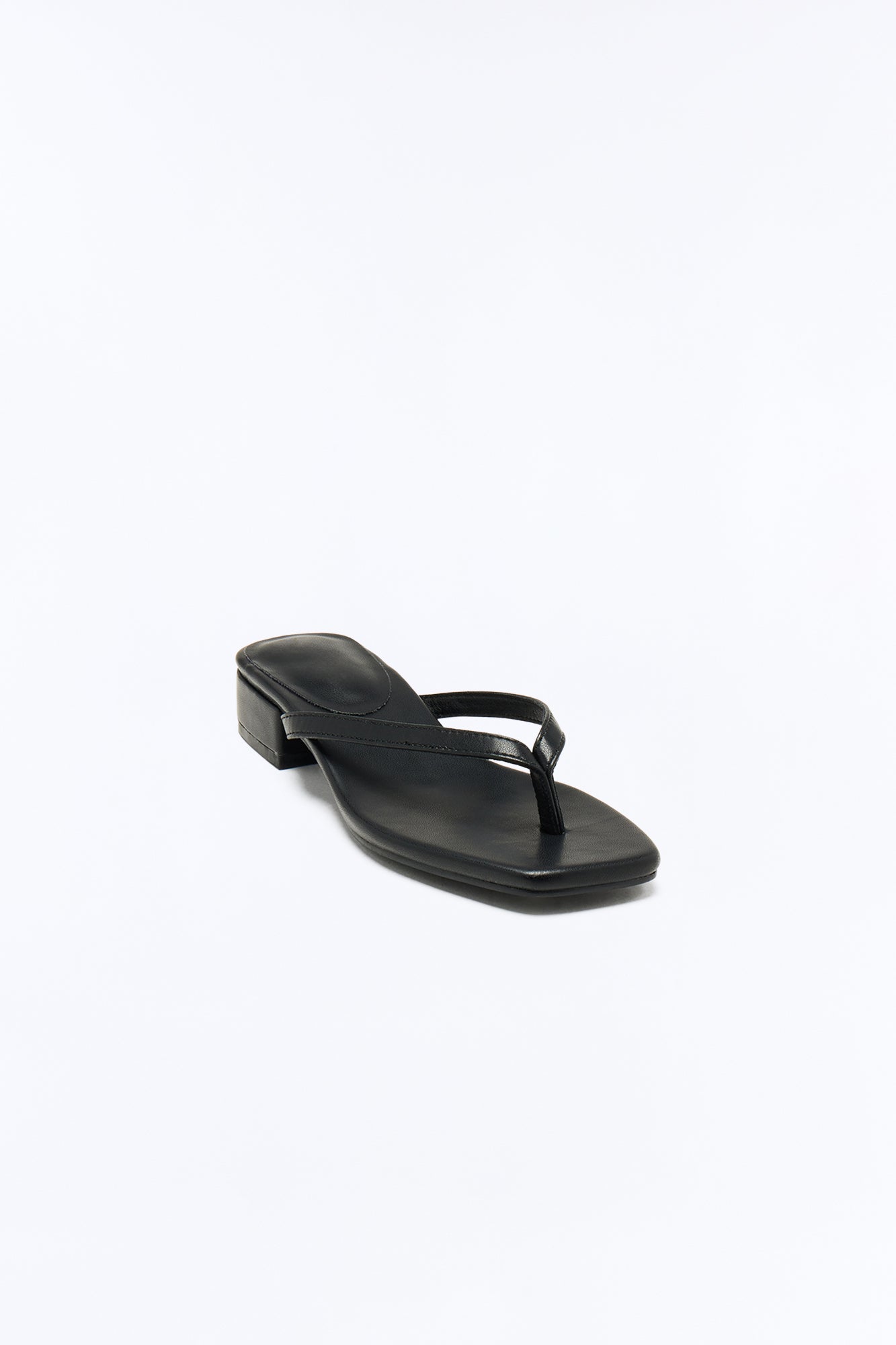 Alexie Faux Leather Flip Flops - Black
