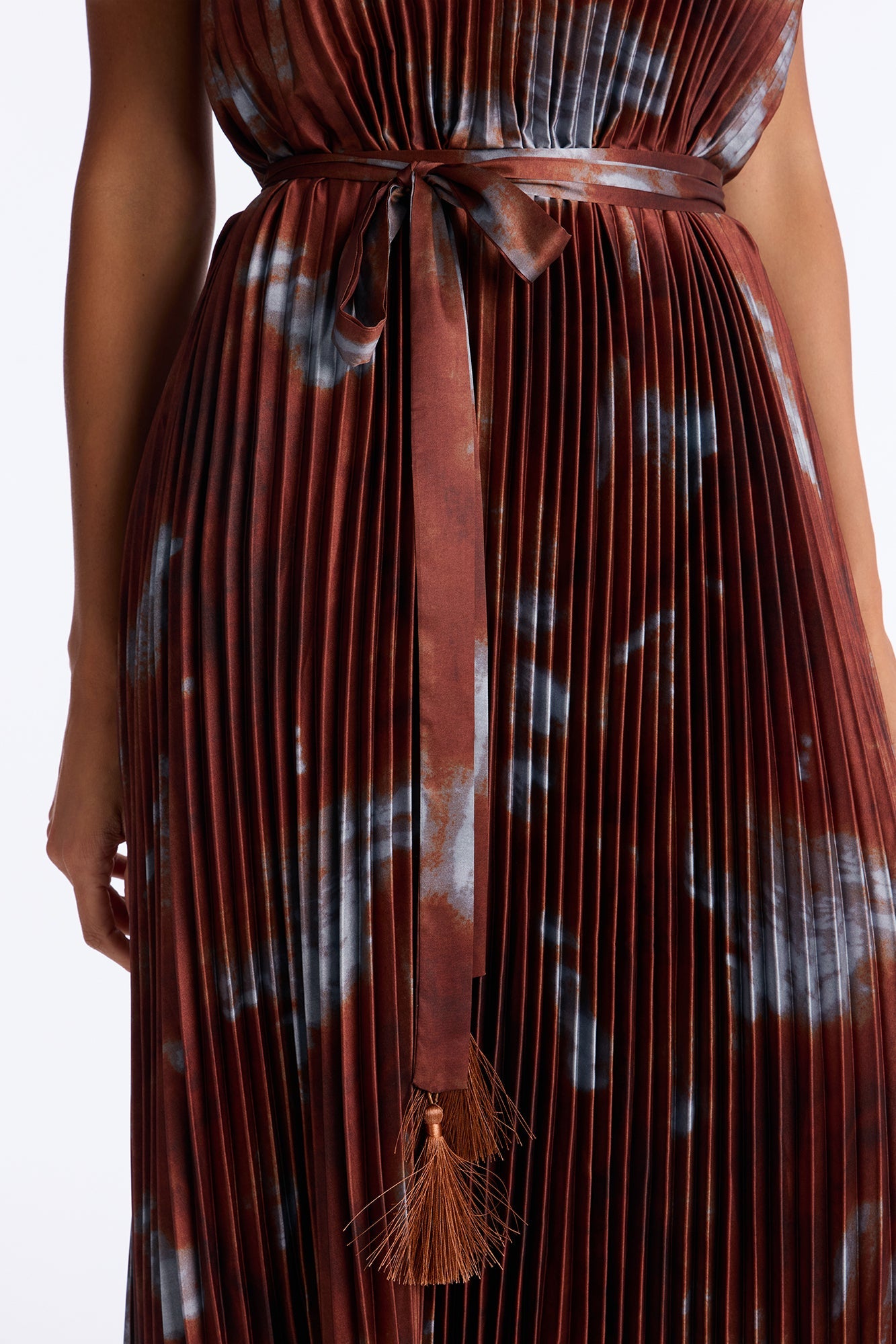 Flirting Plisse Maxi Dress - Brown/combo