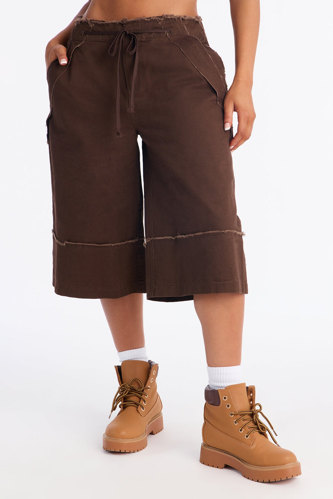 Frankie Distressed Low Rise Bermuda Short - Brown