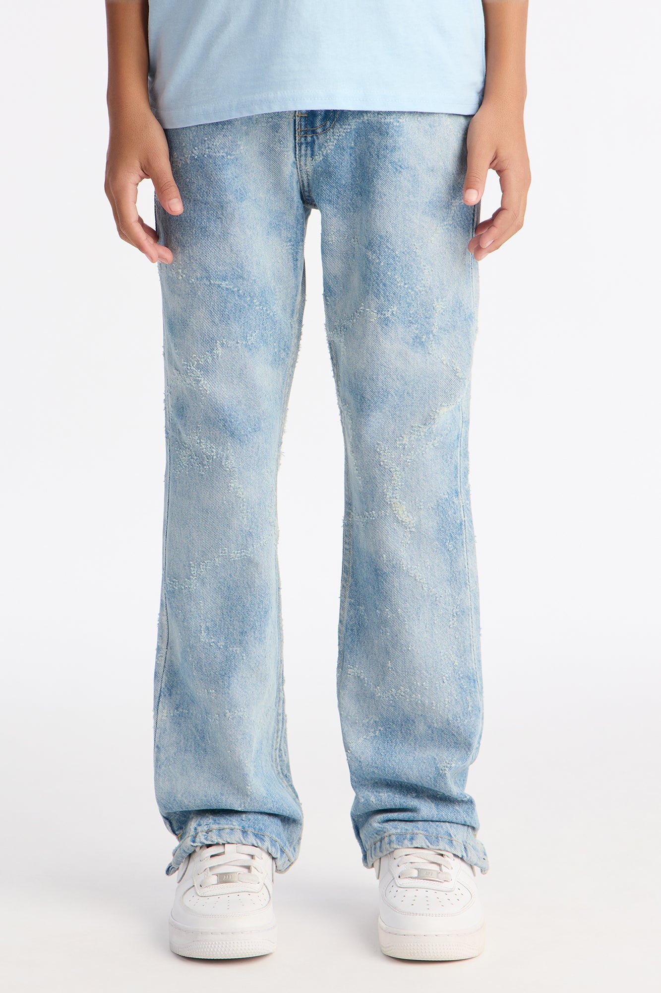 Mini Stacked Slim Flare Surf Fray Slit Jean - Light Wash