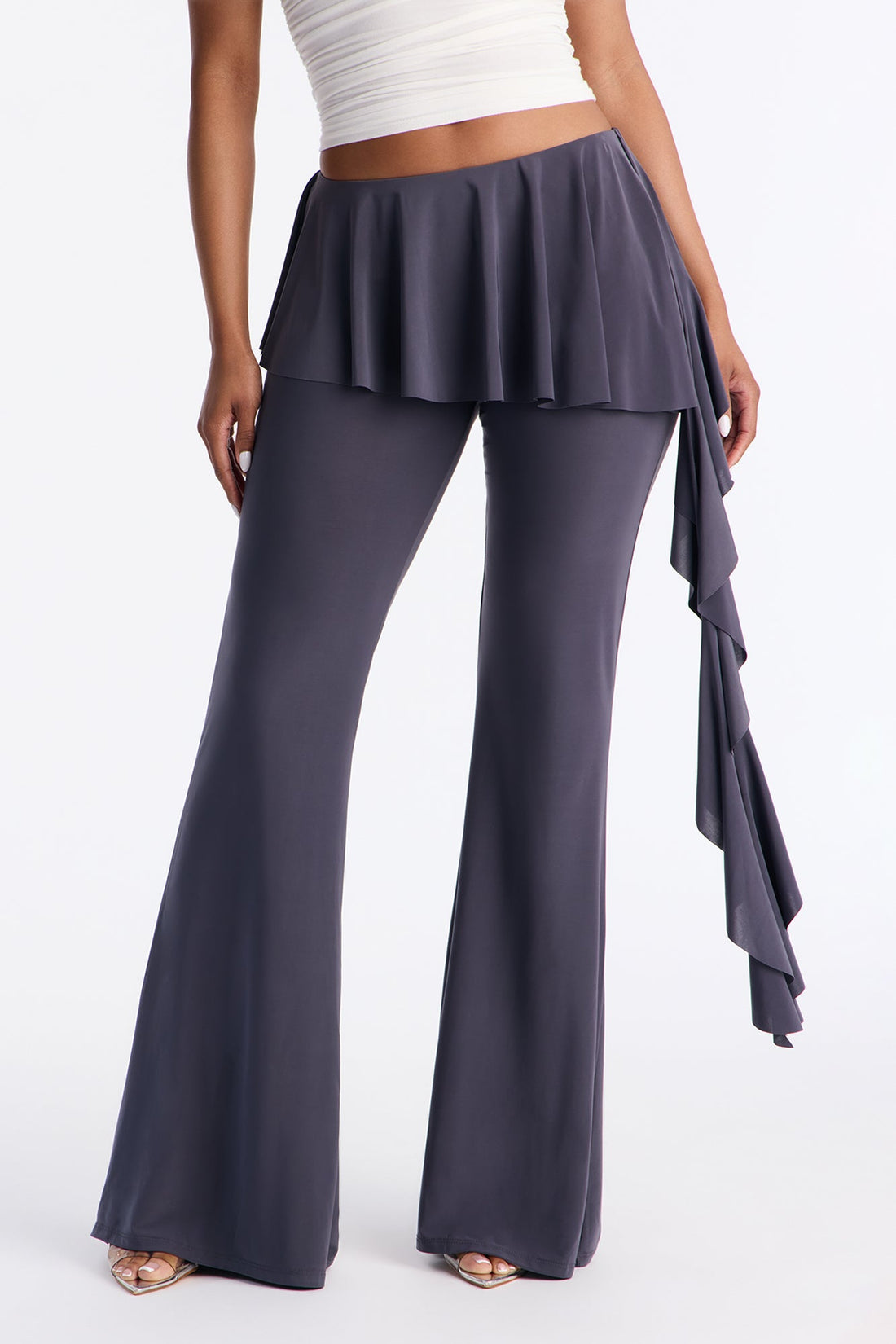 Imani Low Rise Ruffle Flare Pant 33″ - Charcoal