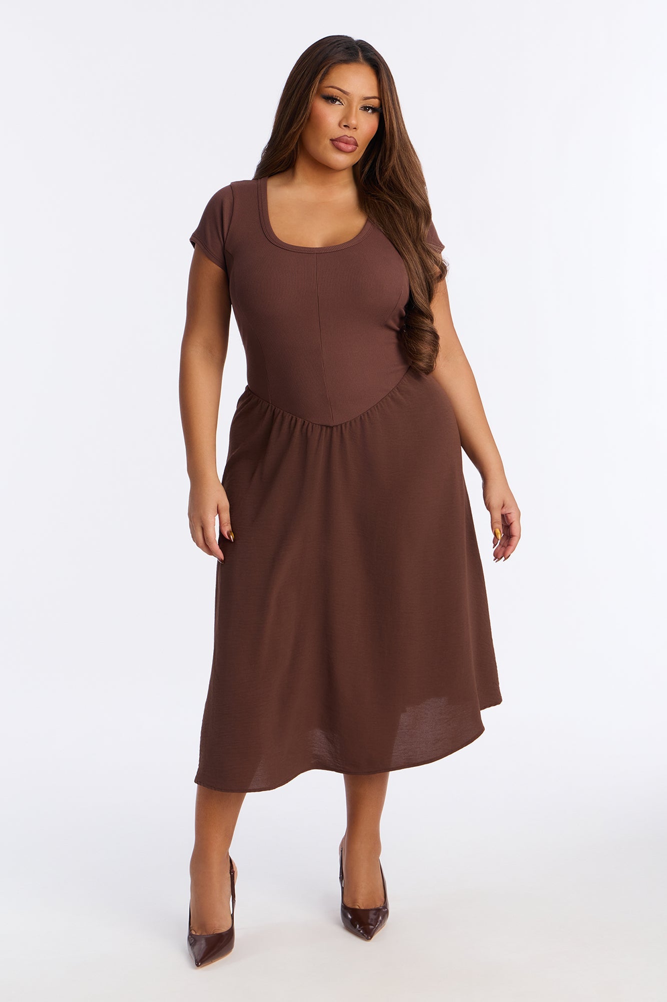 Rosalie Short Sleeve Ribbed Midi Dress - Chocolate