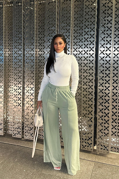 Pay No Attention Lounge Pant - Sage