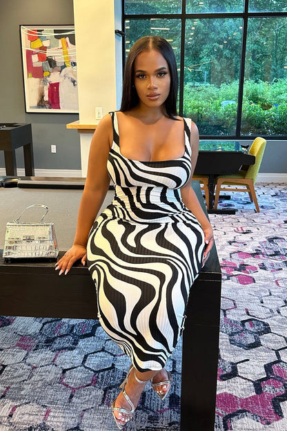 Maisie Maxi Dress - Black/White