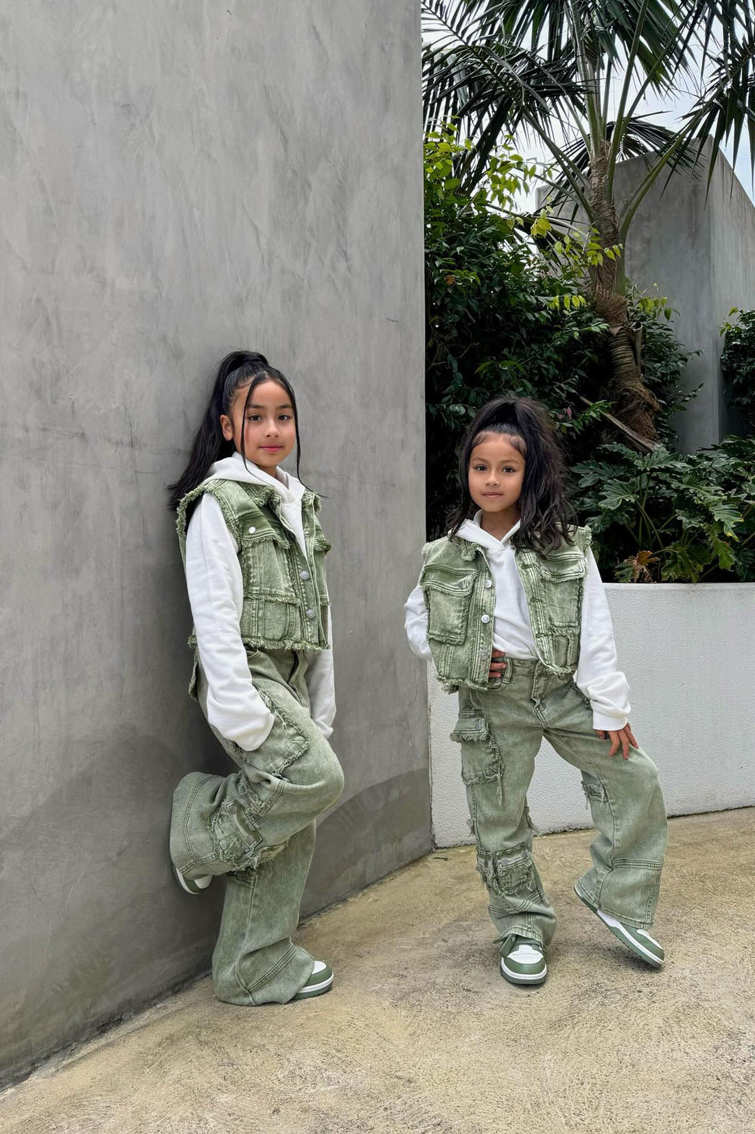 Mini Gillie Cargo Fray Pocket Jean - Green