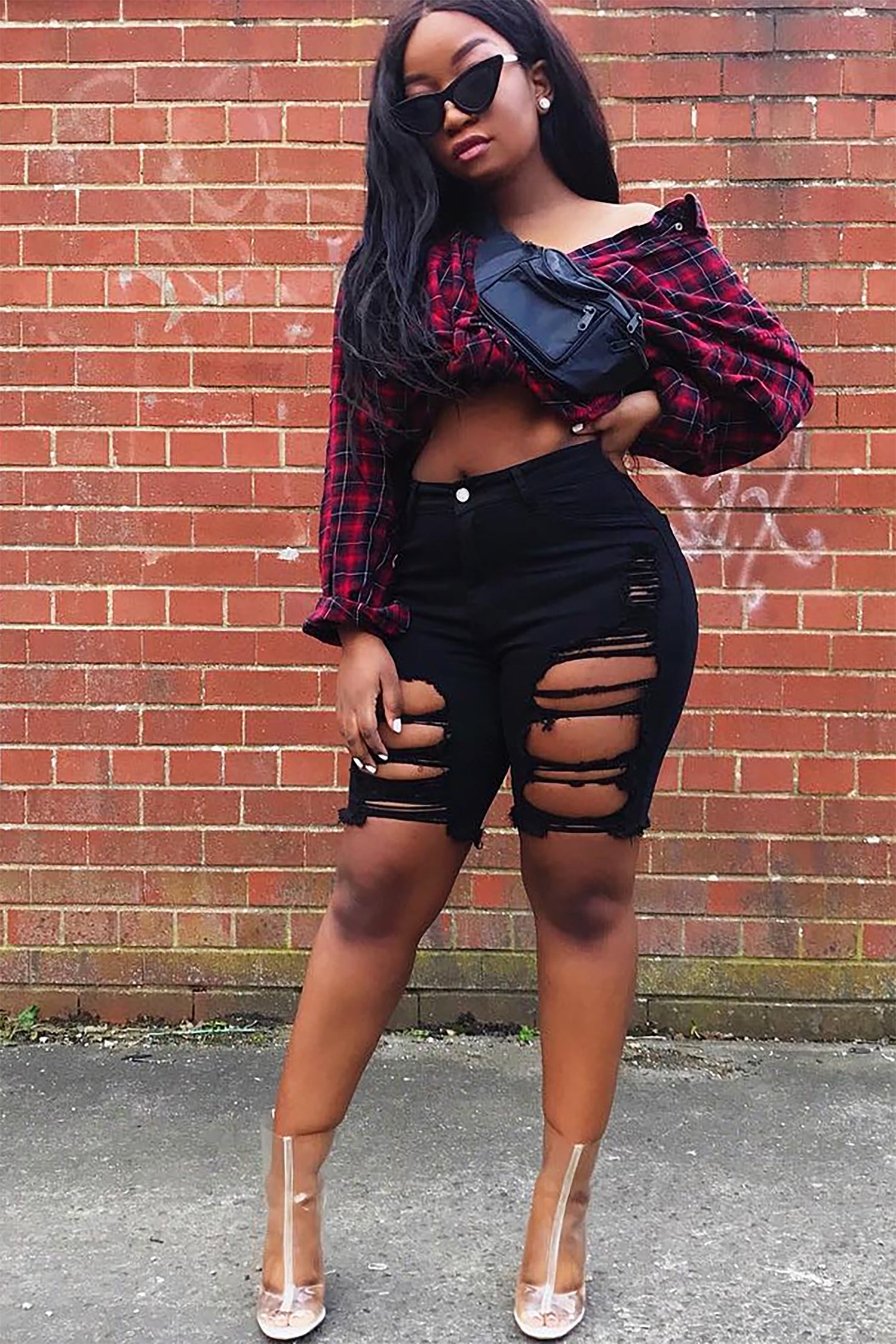 Gone Fishing Shorts - Black