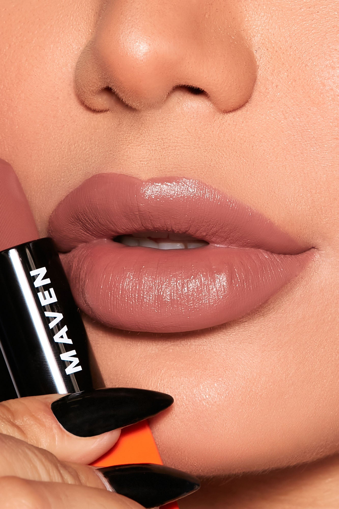 Maven Lipstick - Buena
